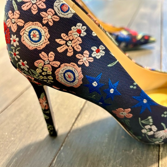 Floral Tapestry Covered Pumps by Sam Edelman - Picture 10 of 13